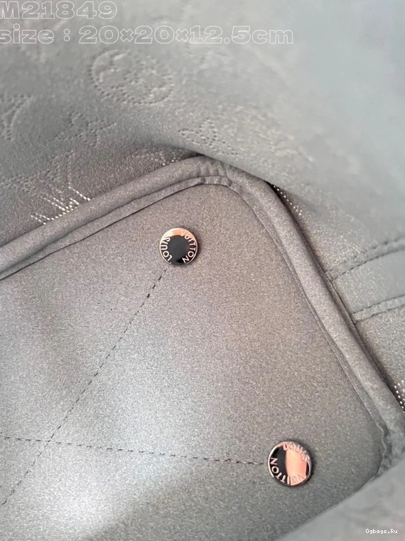 VUITTON PM LOUIS BLOSSOM 0206